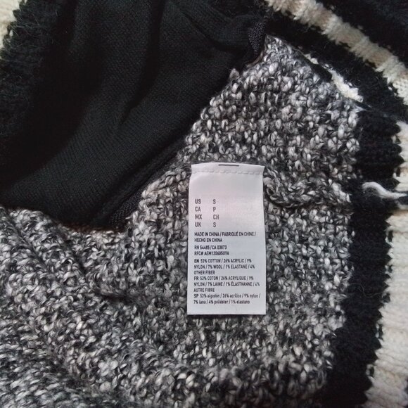 American Eagle Varsity Sweater Cardigan Zip Front Black & White size S - Picture 5 of 5